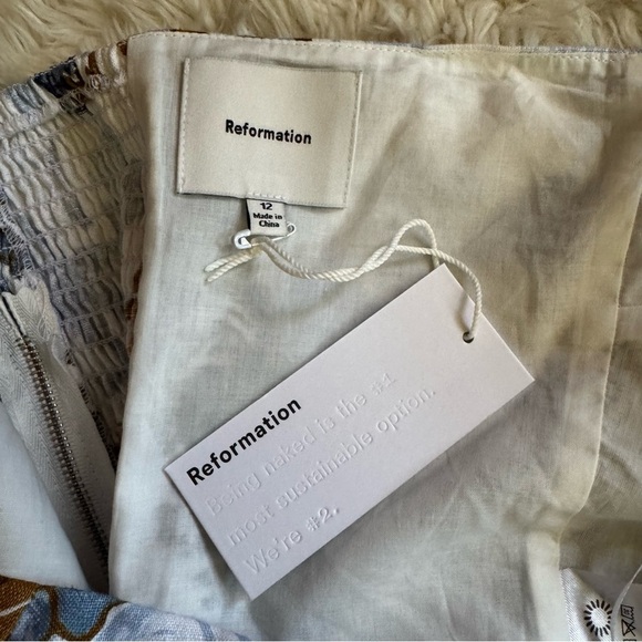 NWT Reformation Dillon Linen Top in Reign Print - Size 12 - Picture 7 of 8